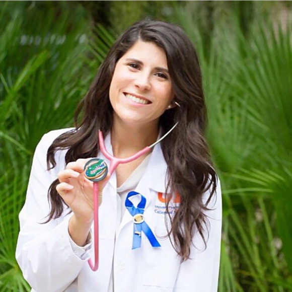 Meet your Posher, Kylie - Picture 5 of 5